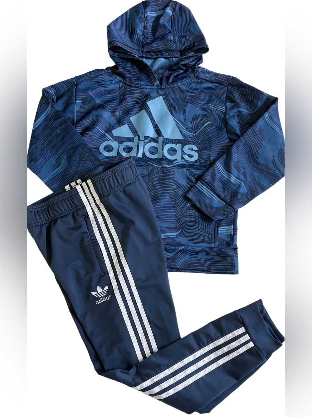 ADIDAS BOYS SIZE 10-12 TOPS, HOODIES AND JOGGERS CLOTHING LOT IN EUC! THIS IS AN - Picture 9 of 16